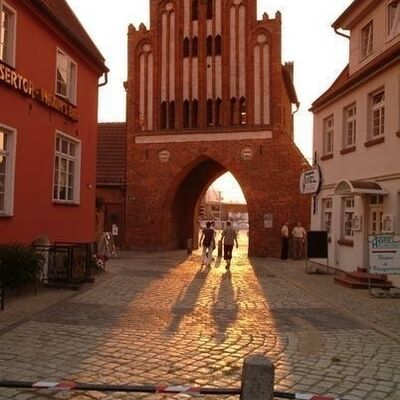 Bild vergr&ouml;&szlig;ern: Sonnenuntergang am Wassertor