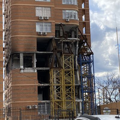 Bild vergr&ouml;&szlig;ern: Beschädigtes_Wohnhaus_Odessa_2
