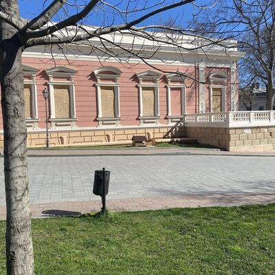 Bild vergr&ouml;&szlig;ern: Durch_Druckwelle_beschädigte_Häuser_Odessa