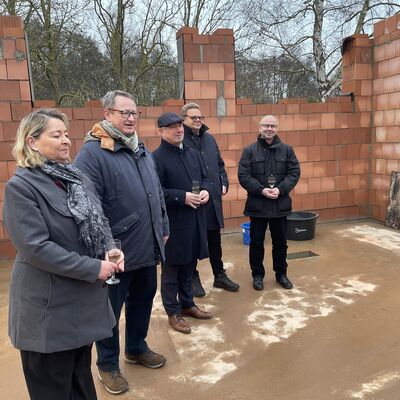 Bild vergr&ouml;&szlig;ern: Grundsteinlegung ÖSW