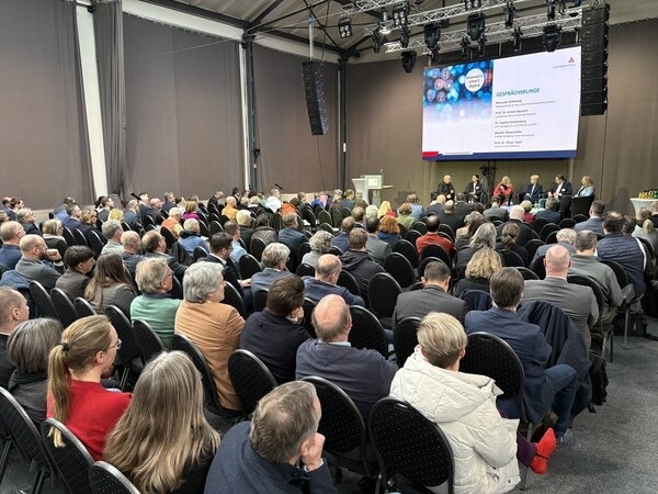Bild vergr&ouml;&szlig;ern: Regionalkonferenz der Metropolregion Hamburg in Wismar