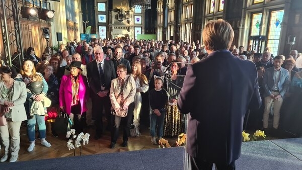 Bild vergr&ouml;&szlig;ern: Besuch in Calais