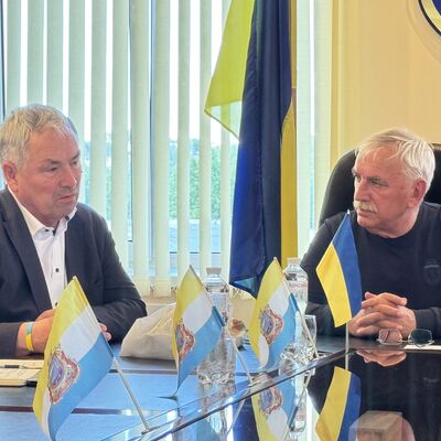 Bild vergr&ouml;&szlig;ern: Bürgermeister Beyer in Tschornomorsk