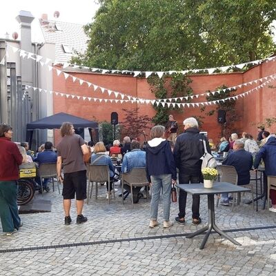 Bild vergr&ouml;&szlig;ern: Das Kittchen Hof