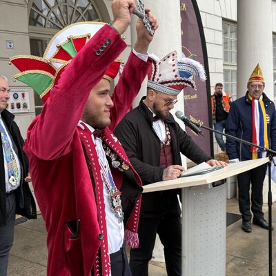 Bild vergr&ouml;&szlig;ern: Karneval