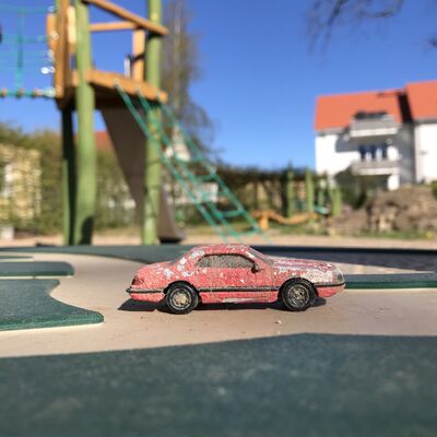 Bild vergr&ouml;&szlig;ern: Spielplatz "Gärtnern am Wiesenweg"