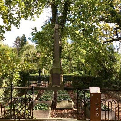 Bild vergr&ouml;&szlig;ern: Friedhof Wismar, AF/296, Grabstätte Familie Thormann