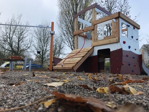 Bild vergr&ouml;&szlig;ern: Spielplatz "Kleine Schiffbauer"