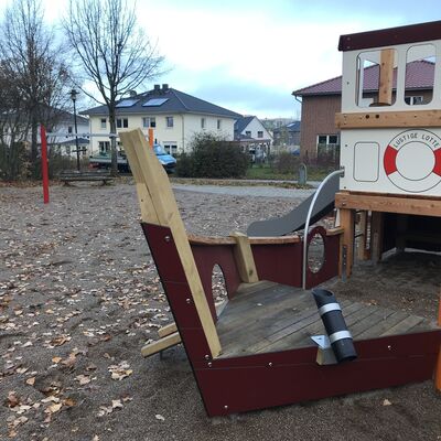 Bild vergr&ouml;&szlig;ern: Spielplatz "Kleine Schiffbauer"