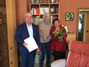 Bild vergr&ouml;&szlig;ern: Bürgermedaille für Wolfgang Rickert