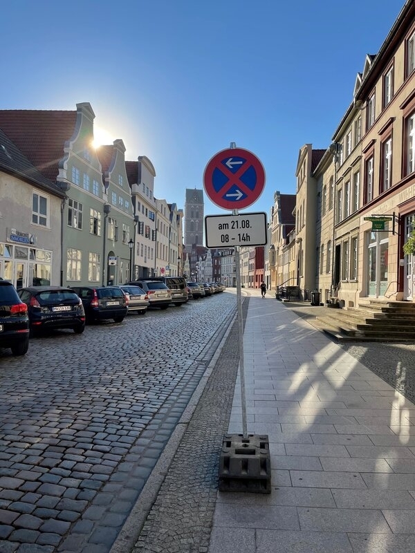Bild vergr&ouml;&szlig;ern: Schild in der Lübschen Straße