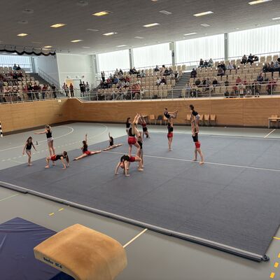 Bild vergr&ouml;&szlig;ern: In der Stadthalle.