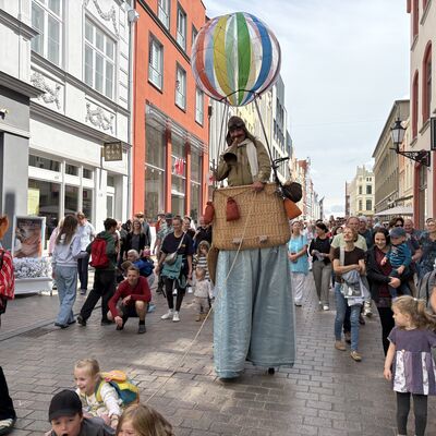 Bild vergr&ouml;&szlig;ern: Allfons der Ballonfahrer, Theater Dramaukles.