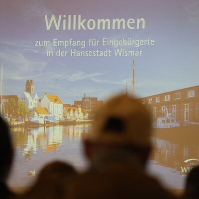 Bild vergr&ouml;&szlig;ern: Empfang für Eingebürgerte