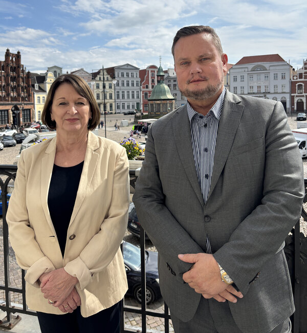Bild vergr&ouml;&szlig;ern: Heike Bansemer und René_Domke